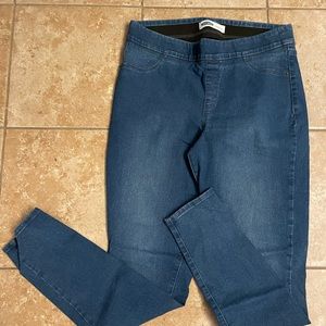 Old navy pull on super skinny jegging size 14 long